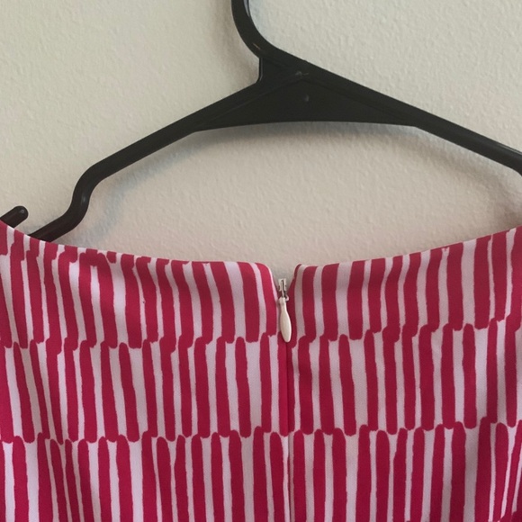 NYDJ Veronica Geo Stripe Wrap Dress Pink Size 2 - Picture 4 of 7